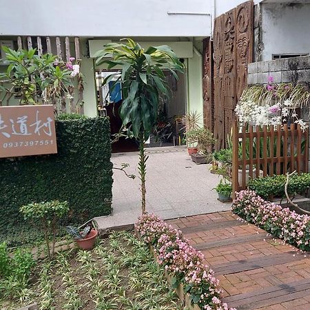Railway Villa T'ai-tung Exterior foto